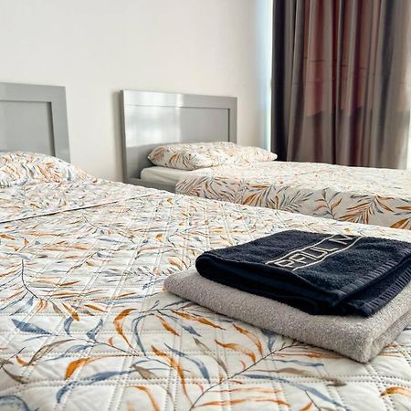 Scanderbeg Square 2Br Apt Tiranë Luaran gambar
