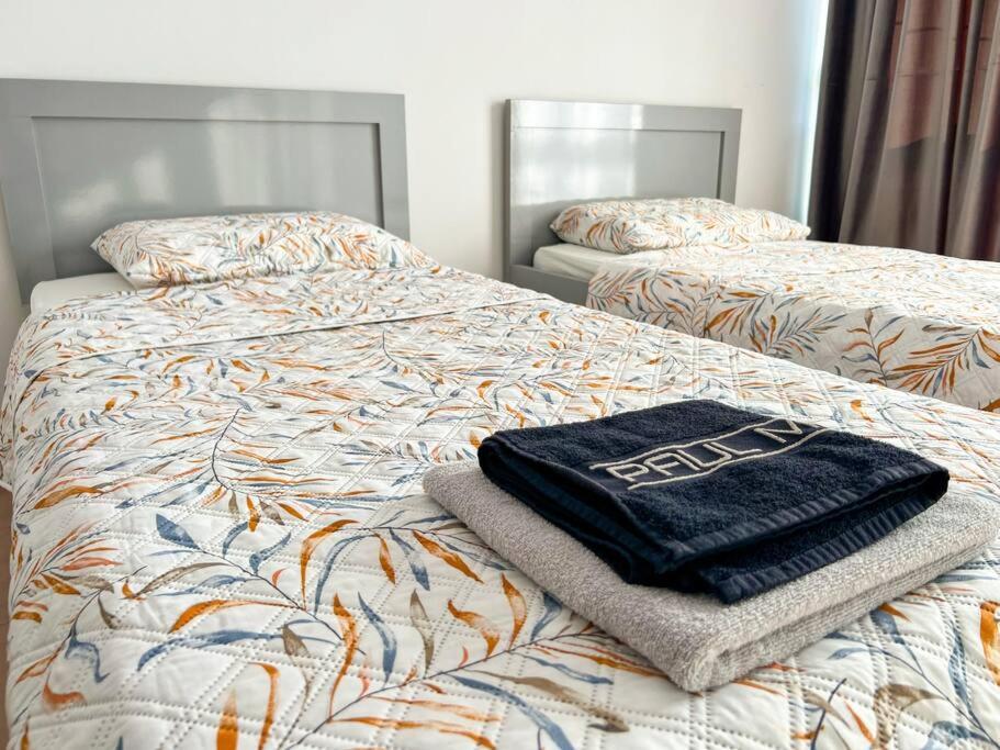 Scanderbeg Square 2Br Apt Tiranë Luaran gambar