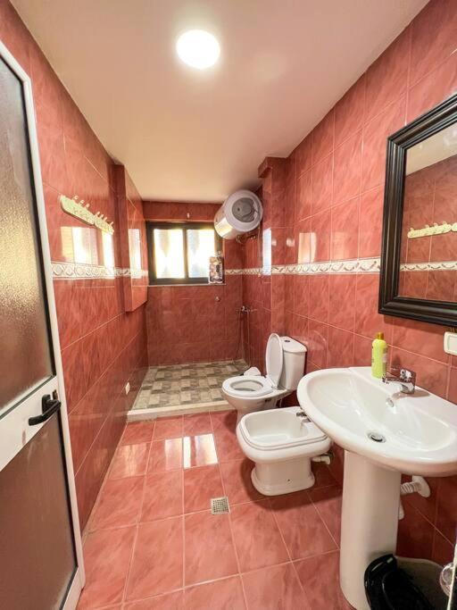 Scanderbeg Square 2Br Apt Tiranë Luaran gambar
